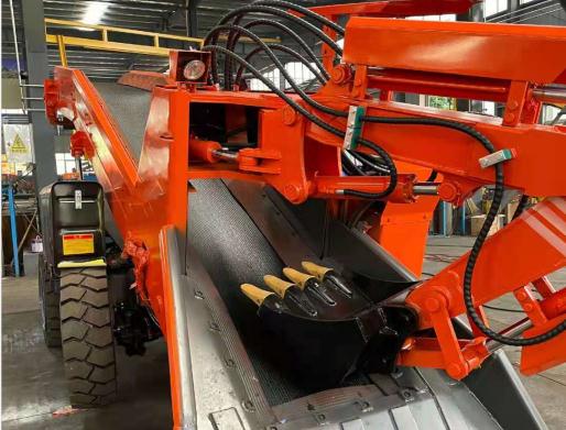 履帶扒渣機(jī)的這5個(gè)特點(diǎn)，了解嗎？