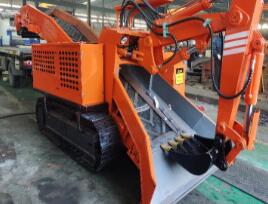 在操作扒渣機(jī)的時(shí)候，要注意哪些方面呢？